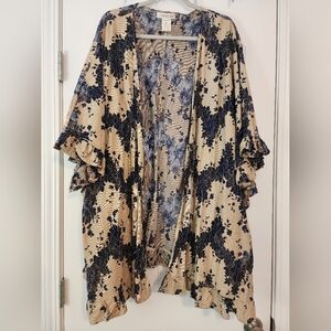 Paisley Vine Boutique Beige & Navy Floral Open-Front Ruffled Kimono Wrap Boho 1X